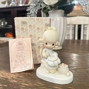 Precious Moments Mother Sew‎ Dear Vintage 1979 Jonathan & David Figurine E-3106